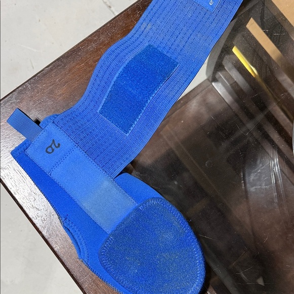 EvoShield Blue Sliding Mitt - Youth - Picture 3 of 3